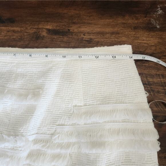 H&M White textured fringe tiered mini skirt size 6 - Picture 7 of 9